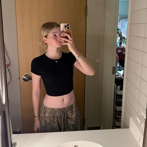 Wild Fable Classic Black Cropped Shirt